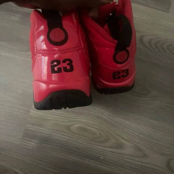 Jordan Bright Red Sneakers - Picture 3 of 3